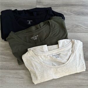 Set of Three Short Sleeve T-Shirts in Black, Olive Green, and Cream